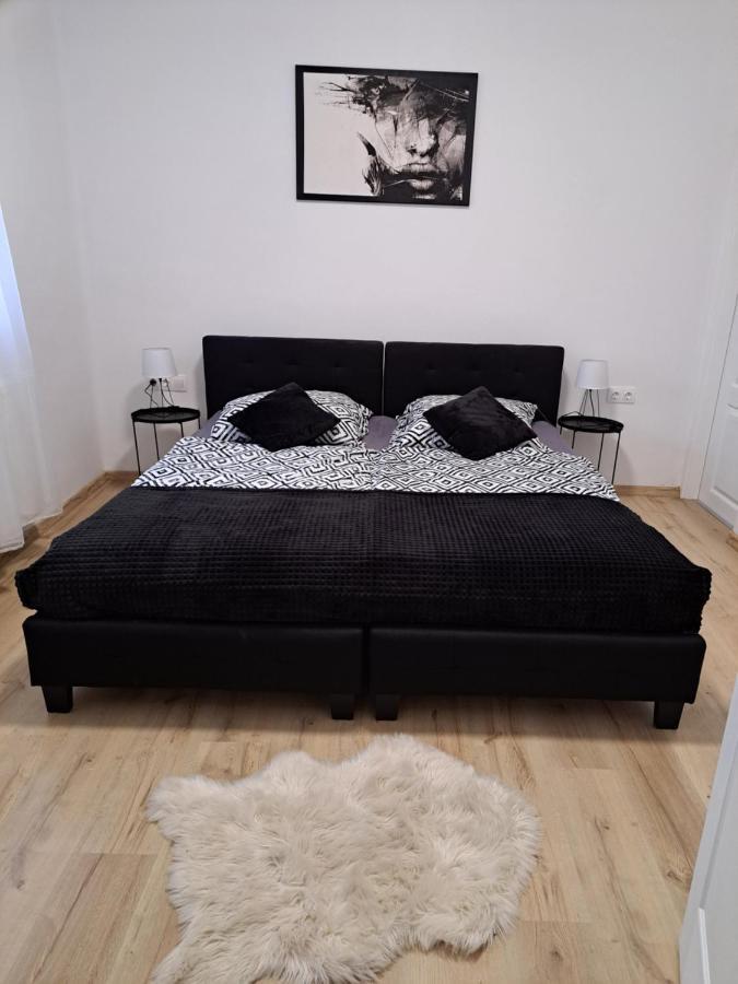 Bereg Szive Apartman Vasarosnameny Luaran gambar