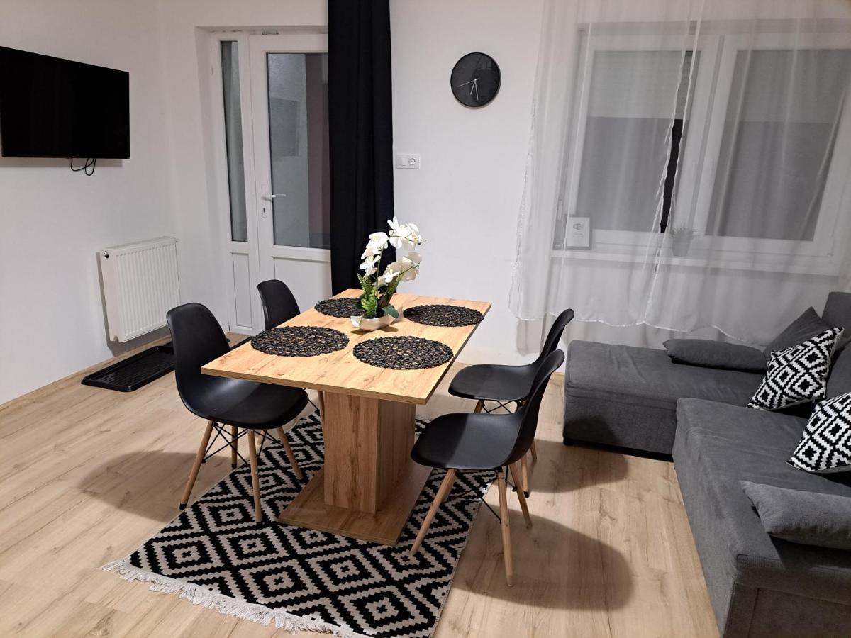 Bereg Szive Apartman Vasarosnameny Luaran gambar