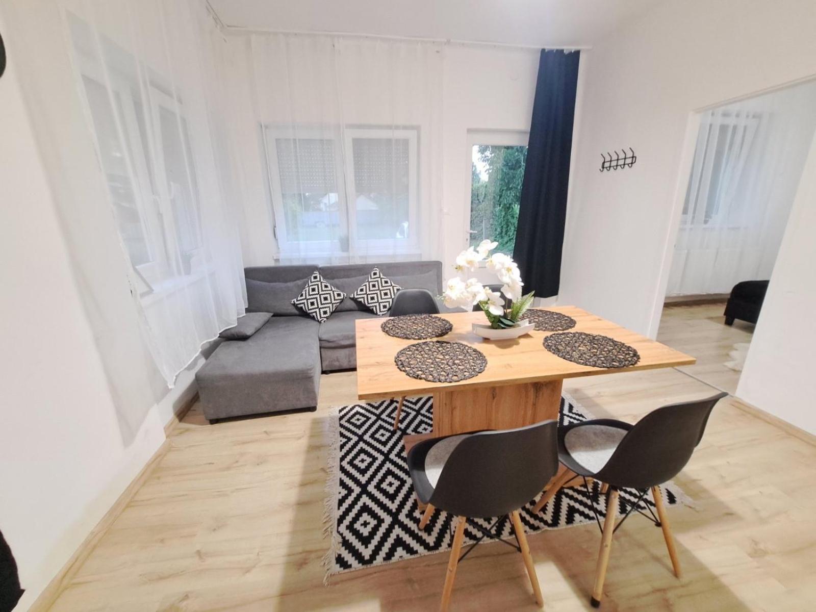 Bereg Szive Apartman Vasarosnameny Luaran gambar