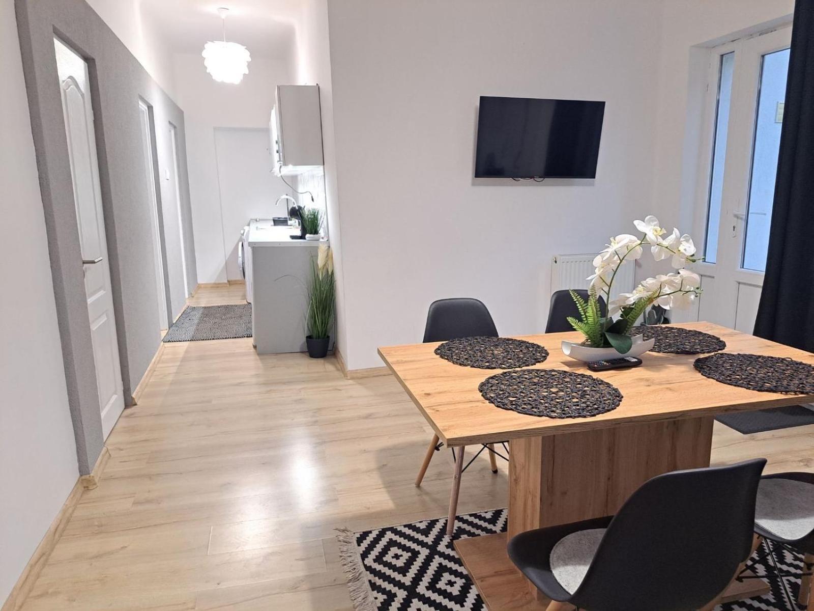 Bereg Szive Apartman Vasarosnameny Luaran gambar