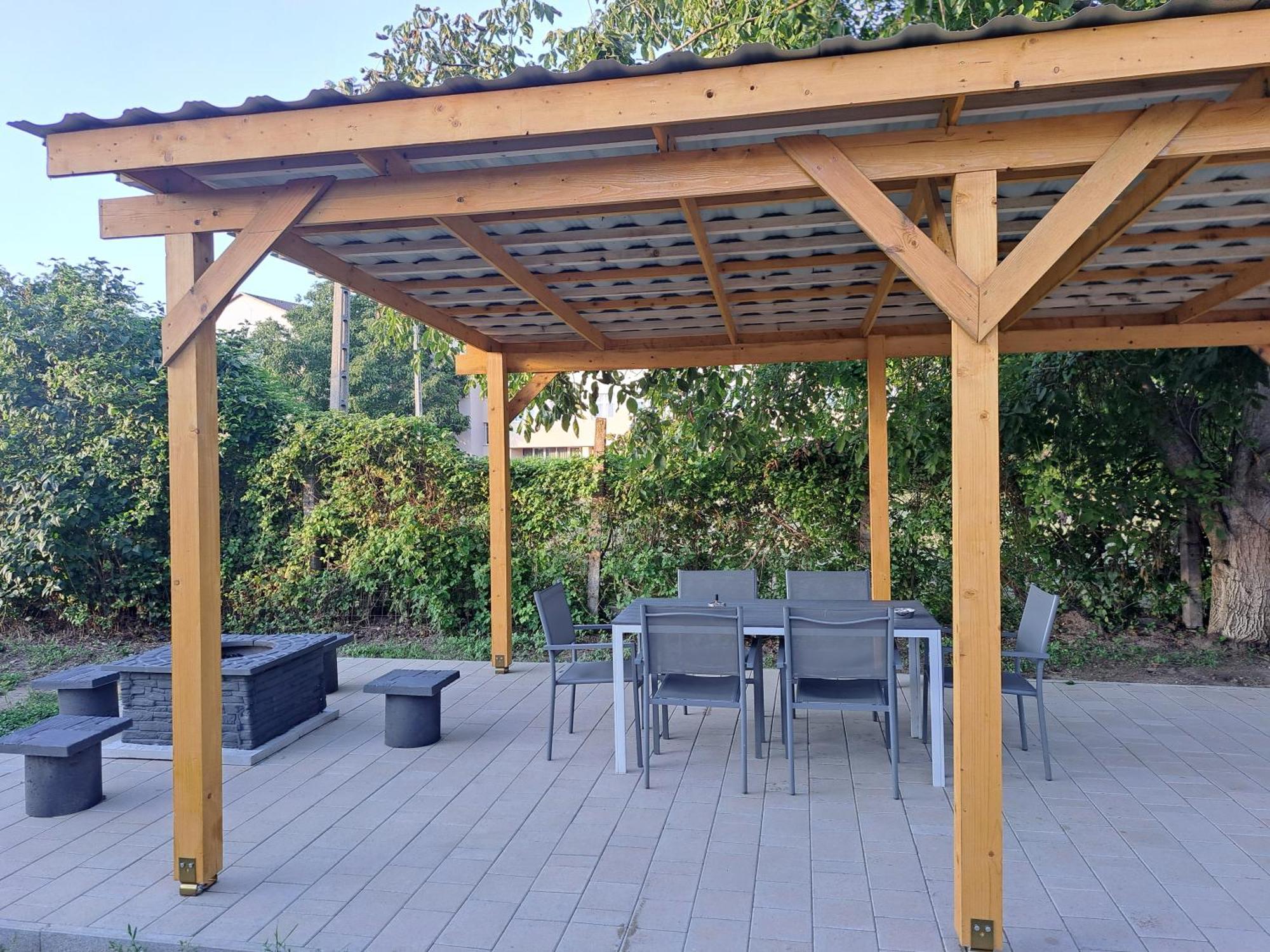 Bereg Szive Apartman Vasarosnameny Luaran gambar